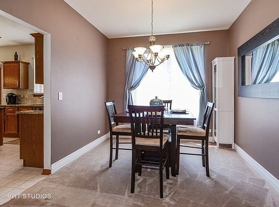 4th image of 3095 Savannah Dr