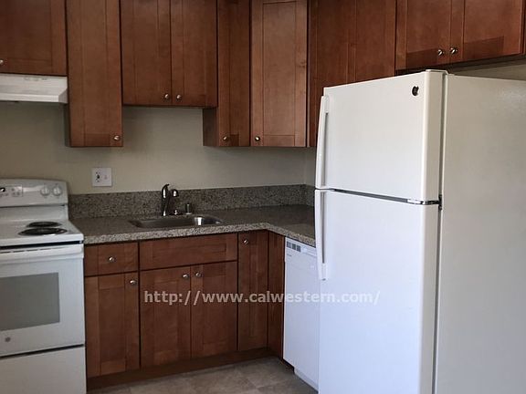 3rd image of 4230 Payne Ave APT 3