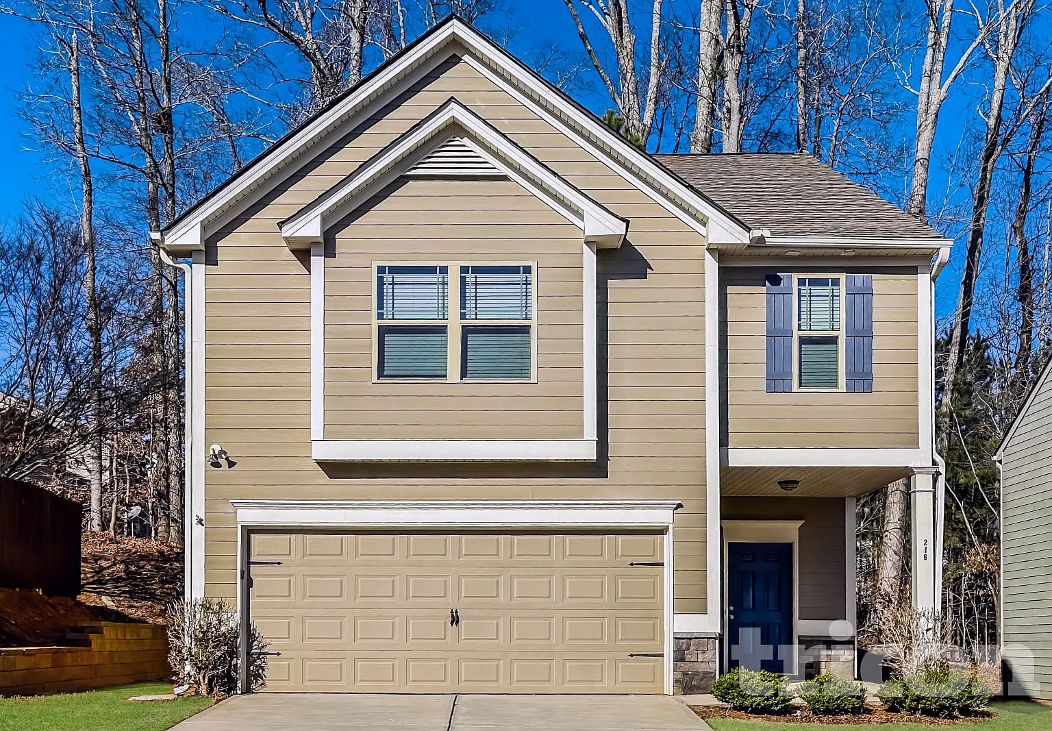 216 Stillwood Drive Newnan GA — Photo 1