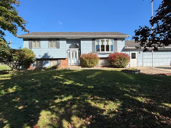 2513 Grant St, Alpena, MI 49707