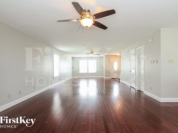 3rd image of 6632 Sonesta Dr