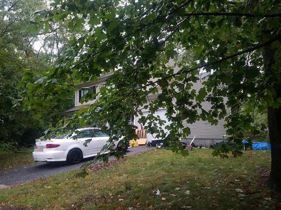2nd image of 102 Robert Ct