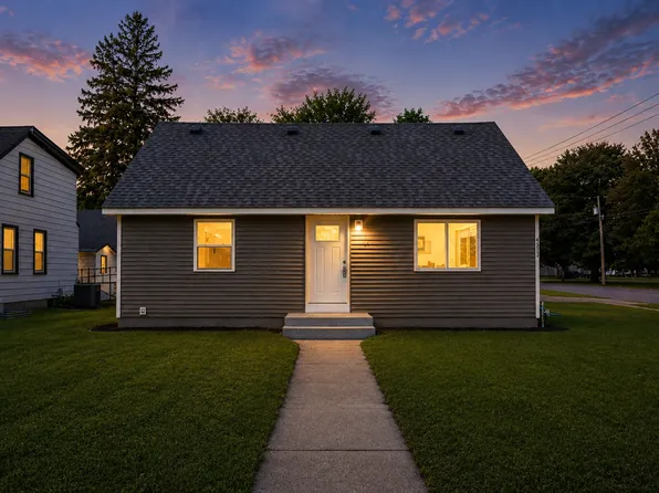 4533 Welcome Ave N, Crystal, MN 55422