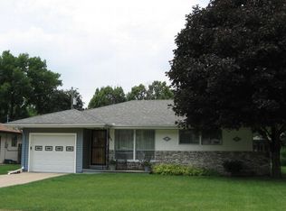 2615 Willow St, Sioux City, IA 51106