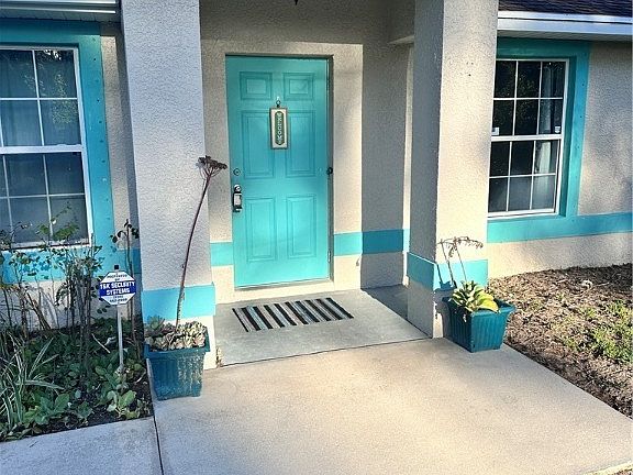 3rd image of 4702 Sara Ave N