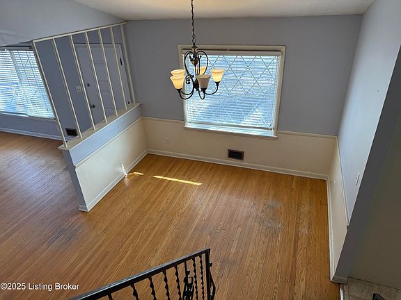 2nd image of 805 McKinley Ave