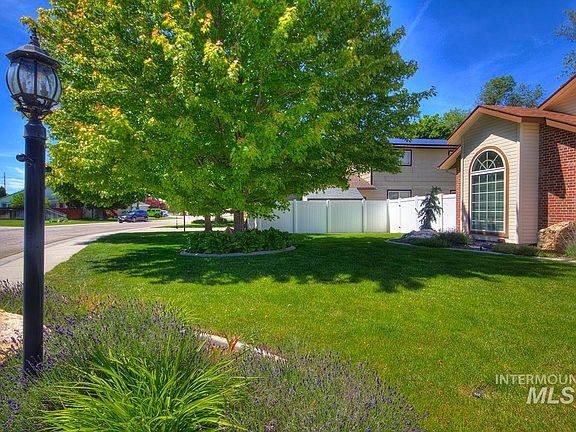 5th image of 11994 W Stillwater Dr