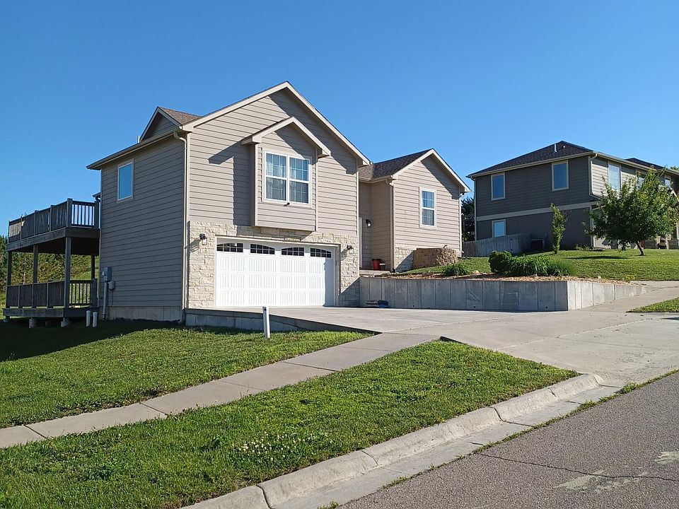1st image of 5209 Stone Crest Dr