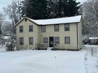 350 Water St, Iola, WI 54945