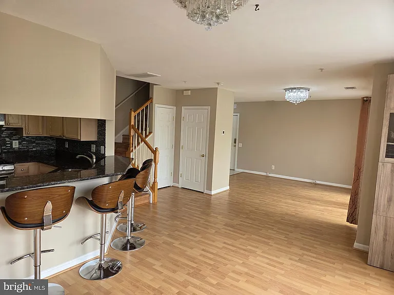 353 Fallsgrove Dr #A-51 — Photo 3