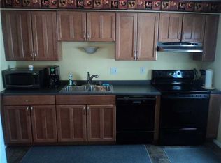 103 Sunview Dr, Beaver Falls, PA