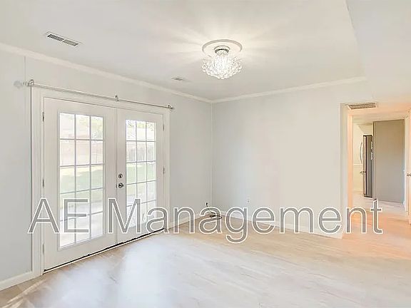 5th image of 1373 Coral Pl