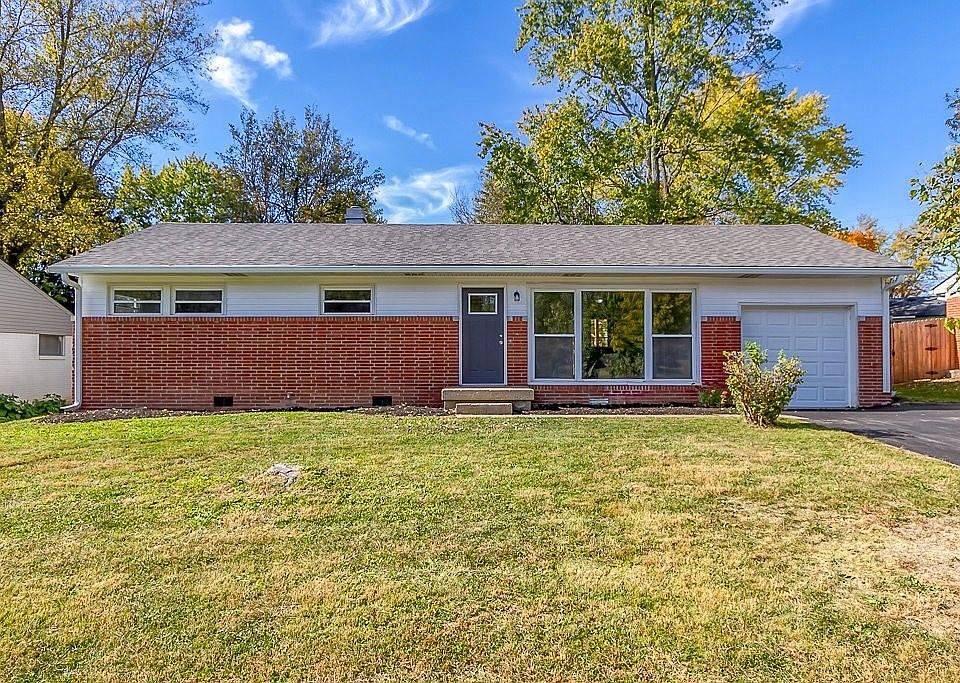 1st image of 739 Sunset Dr