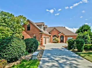 232 Chickasaw Ln, Loudon, TN 37774