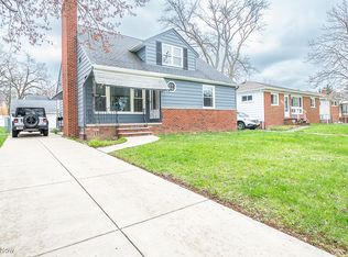 5947 Pearl Rd, Parma Heights, OH 44130