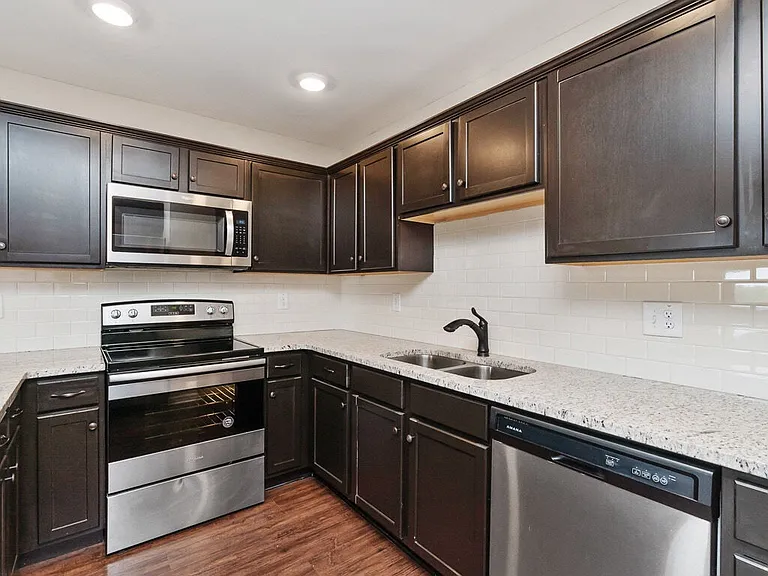 Ashton Ridge at Westcreek — Photo 7