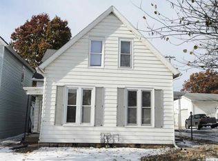 1315 N 9th St, Quincy, IL 62301