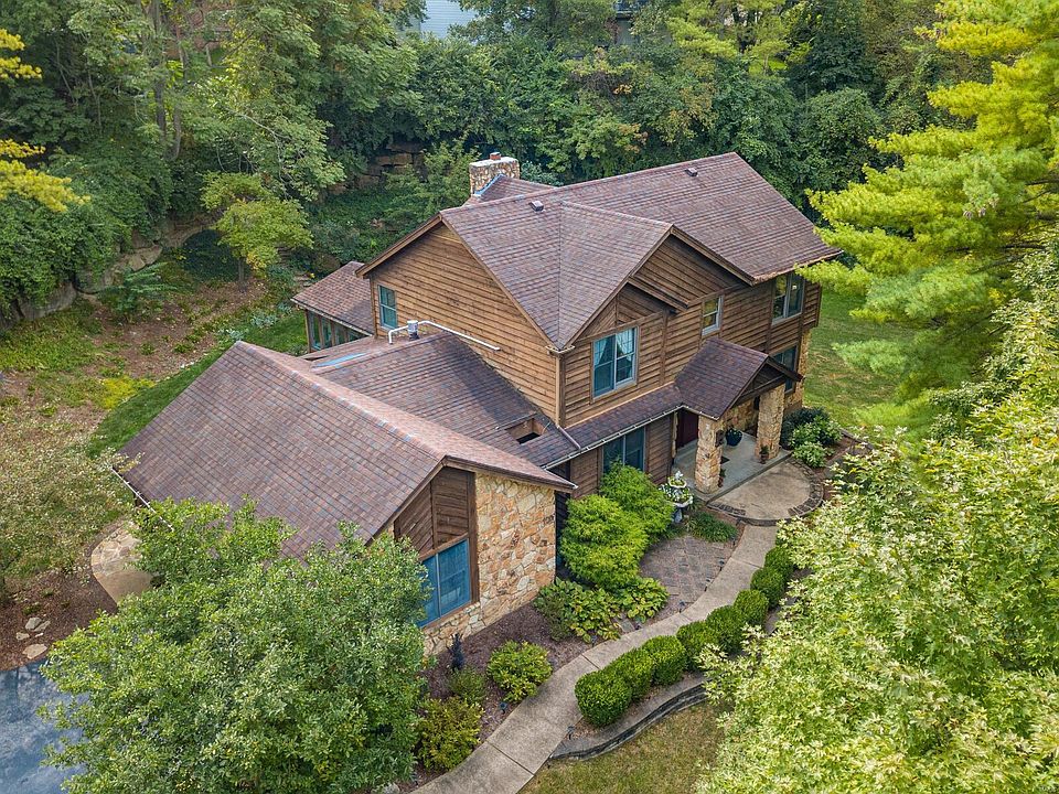 1st image of 111 Greenbriar Estates Dr