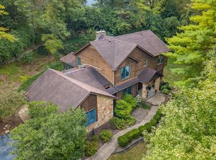 111 Greenbriar Estates Dr, Saint Louis, MO 63122