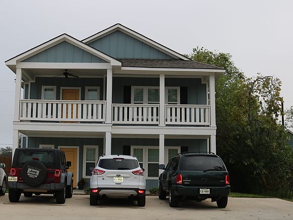 4th image of 4313 Oaklawn St