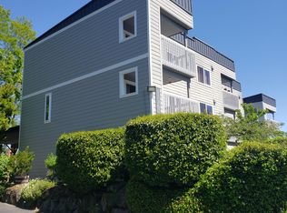 15910 3rd Pl SW APT C, Seattle, WA 98166