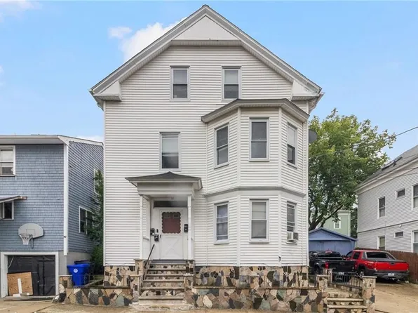 81 Lancaster St #2, Providence, RI 02906