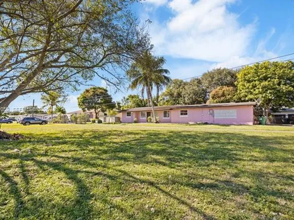 14620 NW 12th Ave, Miami, FL 33168