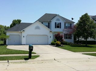 7293 Bayberry Ct N, Olmsted Township, OH 44138