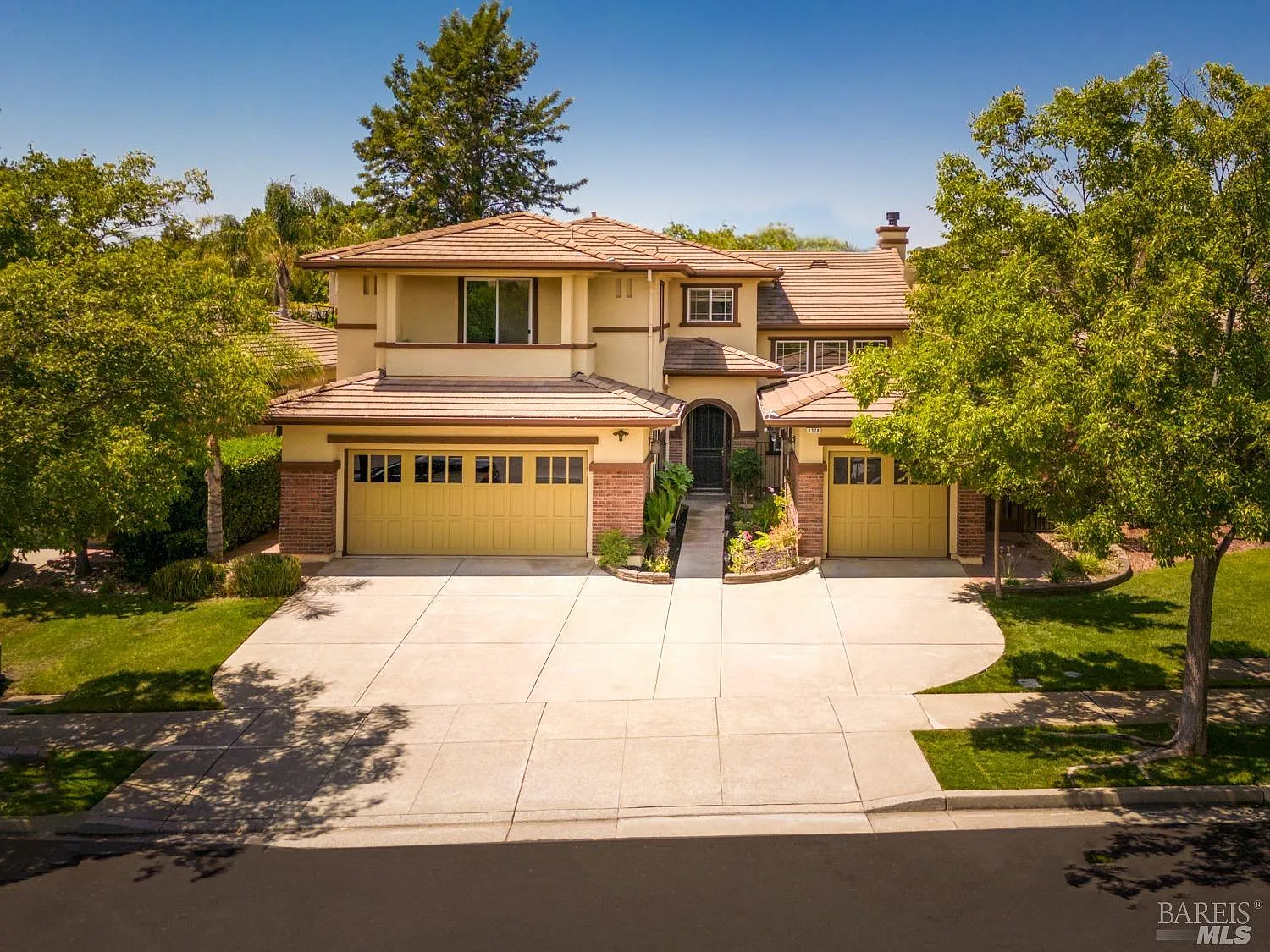 4378 The Masters Drive photo 1