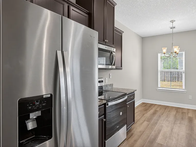 1026 Grayson Ave — Photo 12