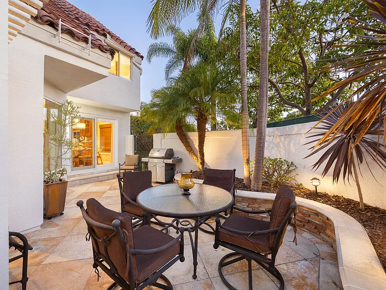 48 La Paloma — Photo 41