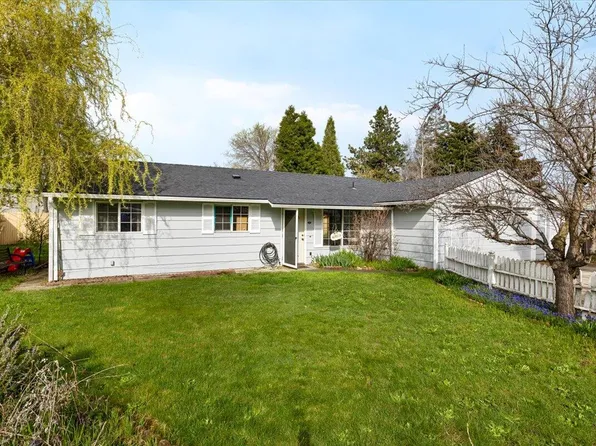 2713 Elliott Ave, Medford, OR 97501