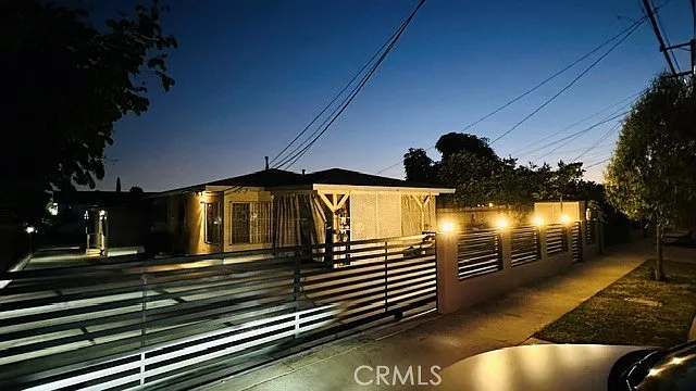 3824 Princeton St — Photo 3
