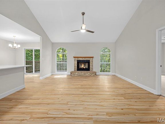 5th image of 5579 Westerfield Pkwy Unit 8B