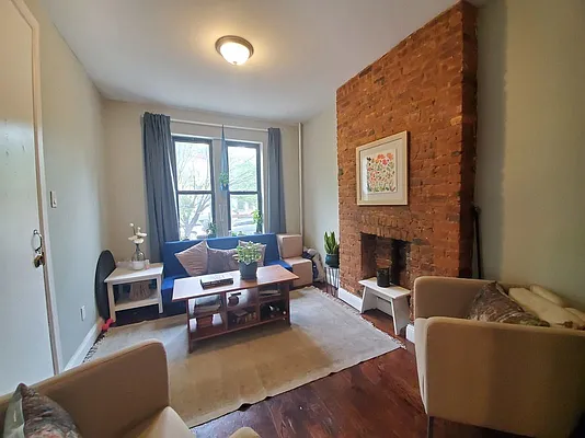 Rented by Doorway NYC, LLC | media 10