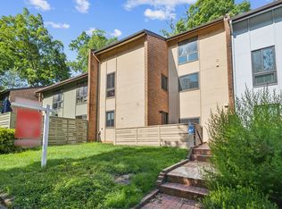11716 Indian Ridge Rd, Reston, VA 20191
