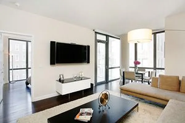 Sold by Douglas Elliman | media 29