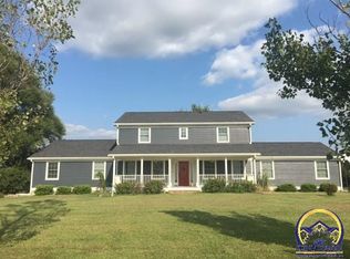 8726 SE Berryton Rd, Berryton, KS 66409