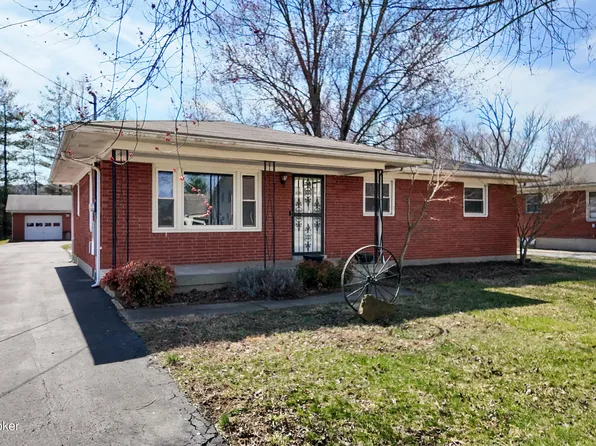 204 Rosebank Ct, Fairdale, KY 40118