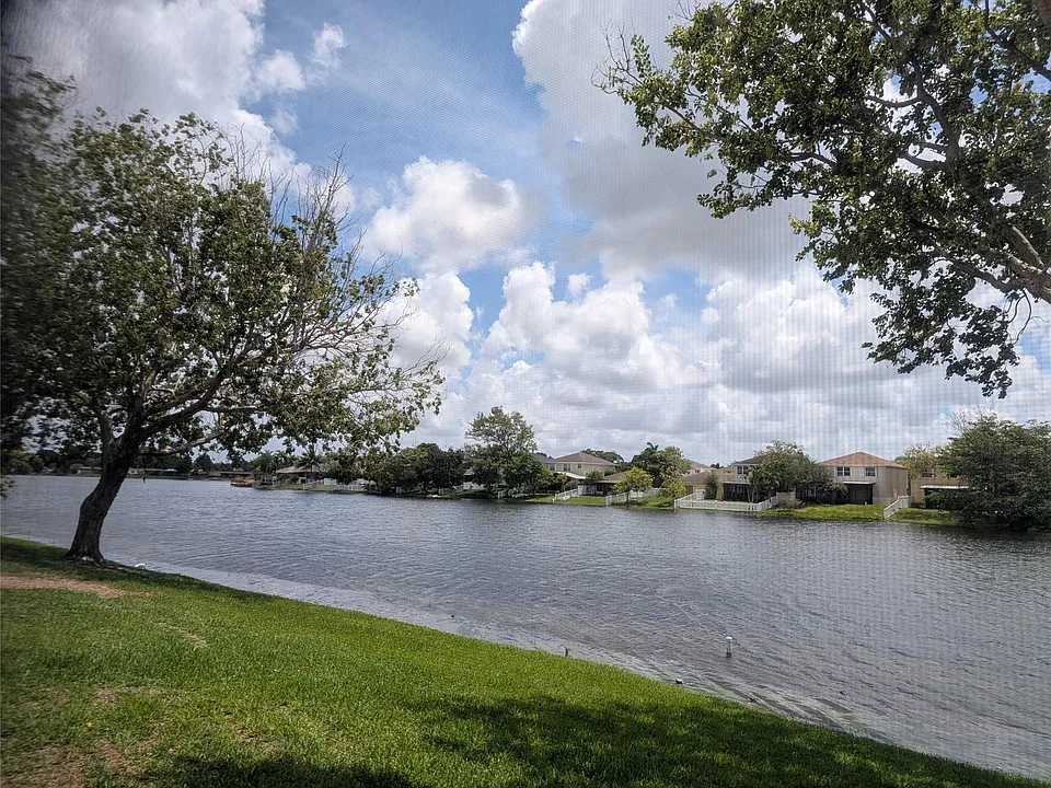 1061 NW 122nd Ter