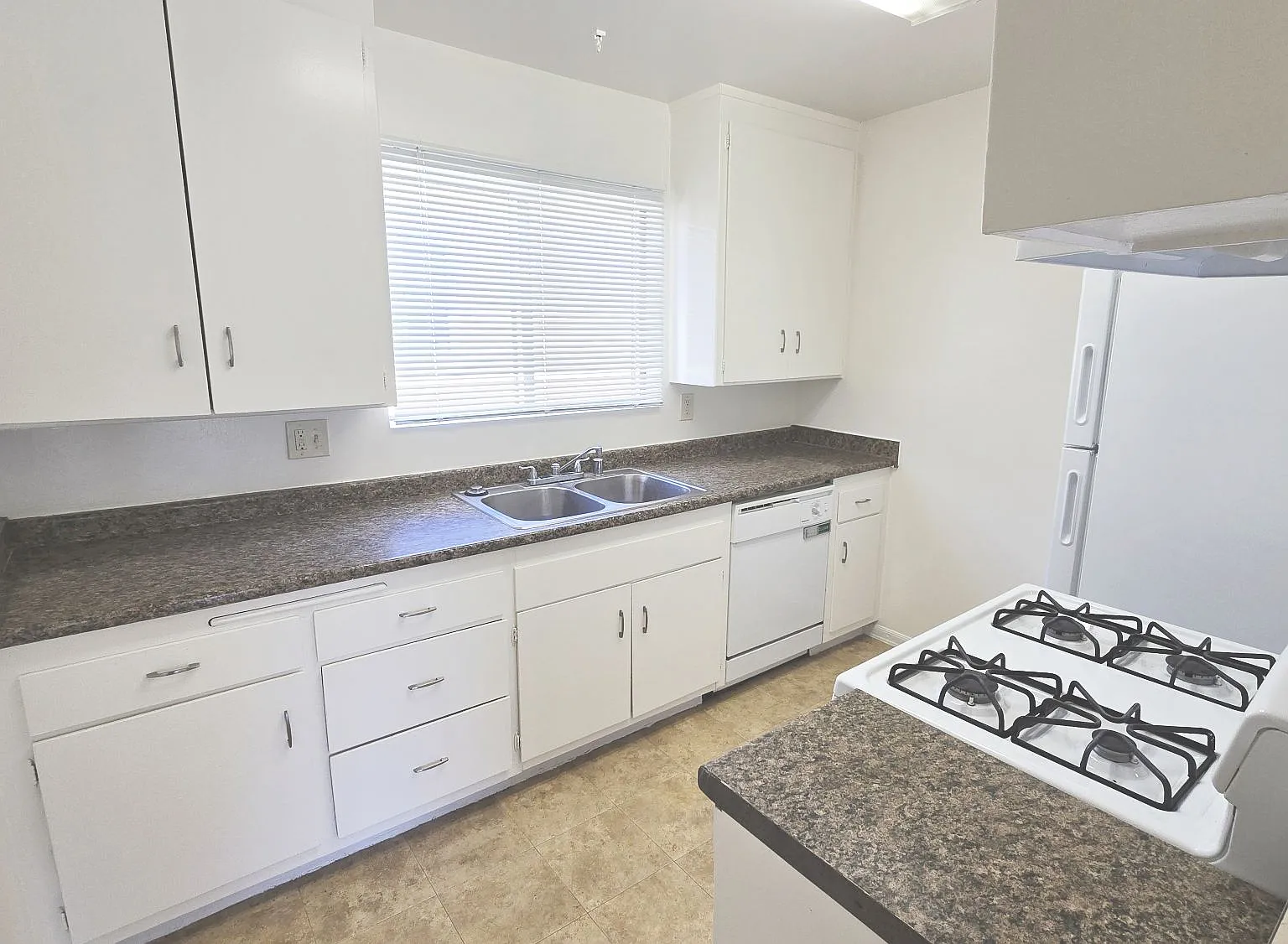 Makau Apartments — Photo 1
