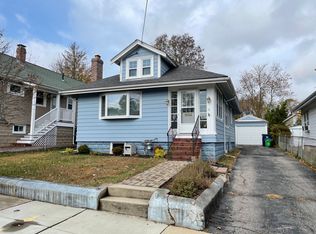 11 Cotuit St, West Roxbury, MA 02132