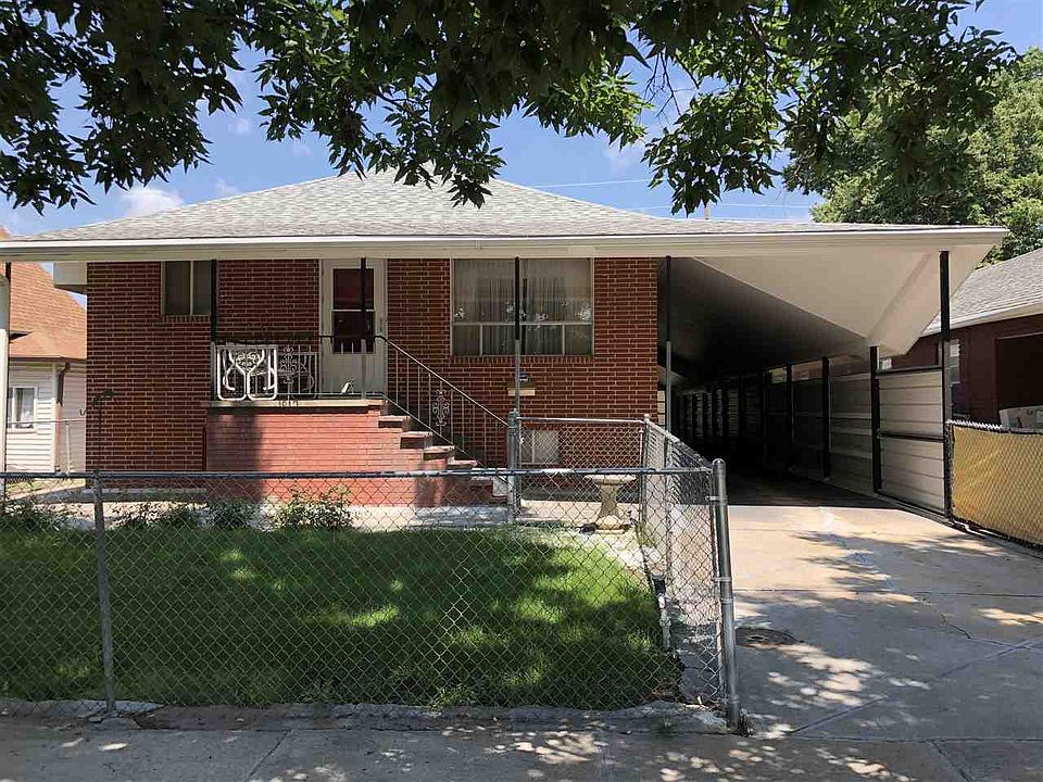 1st image of 1017 W 6th St