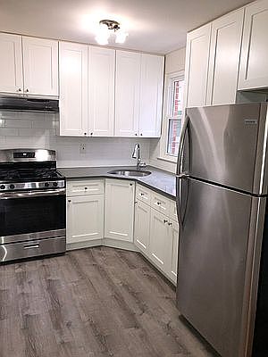 1st image of 149-11 Roosevelt Ave #1