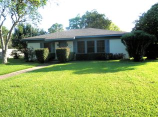 1331 W 4th St, Freeport, TX 77541