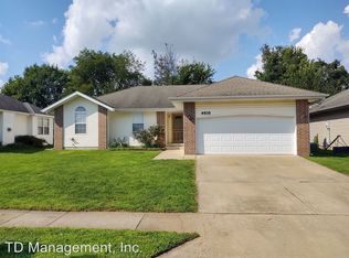4935 W Tarkio St, Springfield, MO 65802