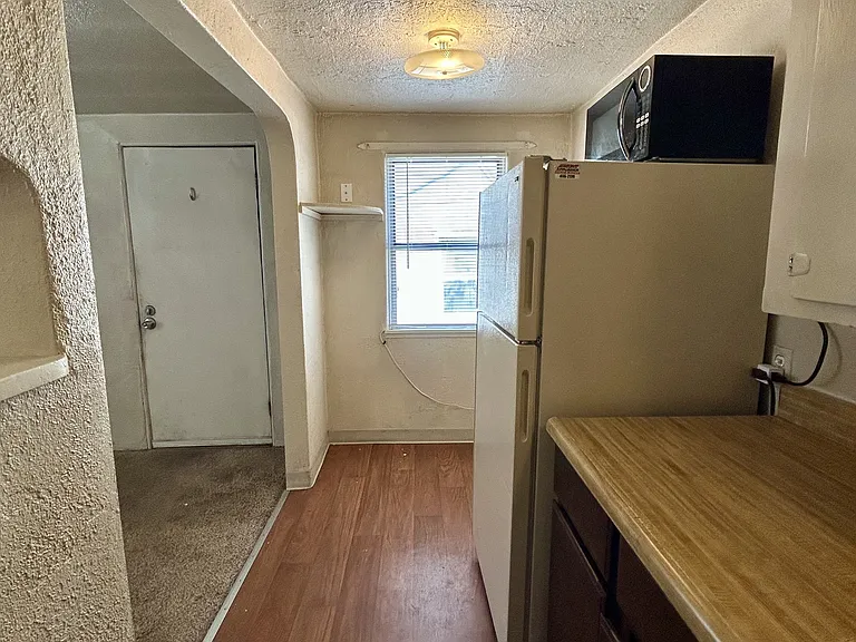 2701 W Rose Hill St #5 — Photo 8