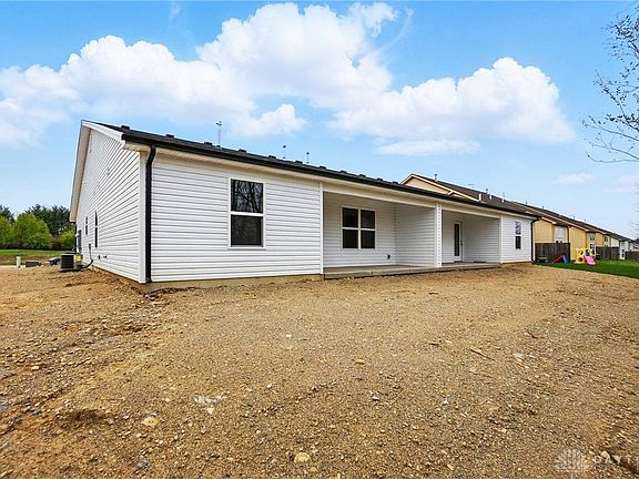 4th image of 2067 Pine Forest Dr