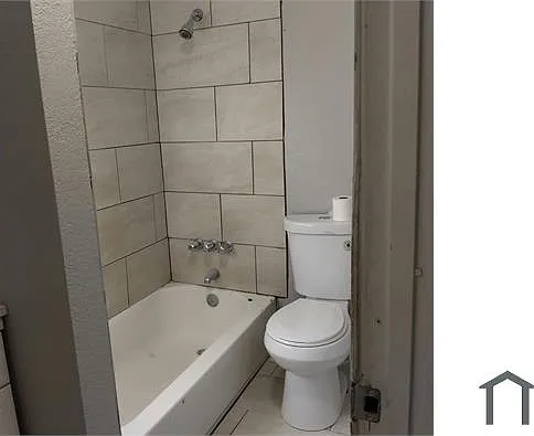 2 bed, $1,100 — Photo 2