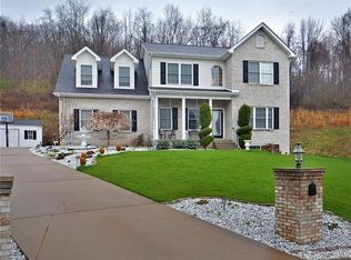 624 Paulownia Dr, Leechburg, PA 15656